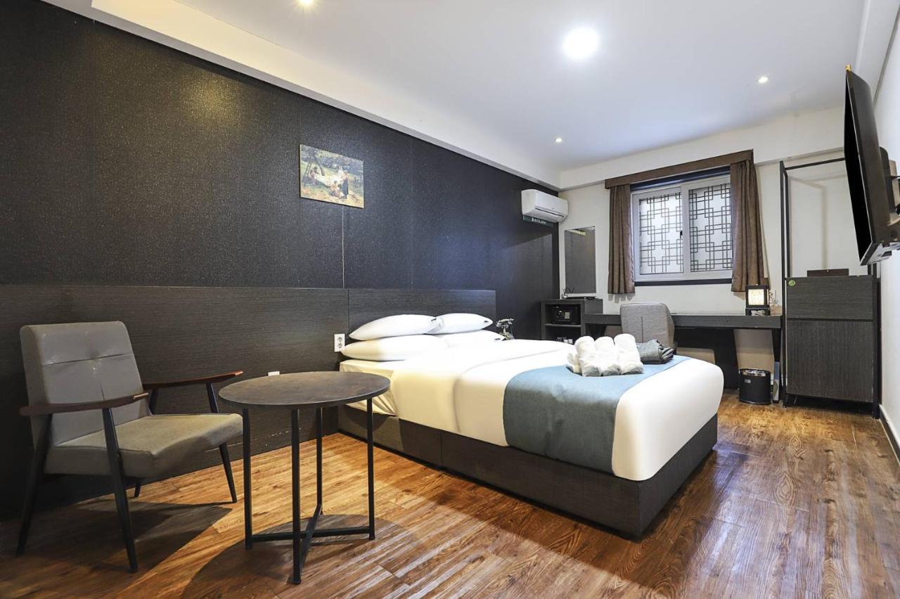 Suwon Dono1796 Hotel Exterior foto